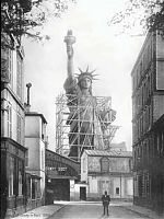 Статуя Свободы в Париже (1886)
